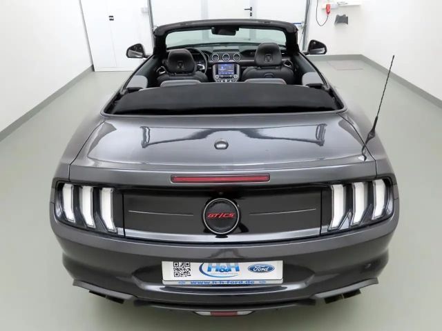 Ford Mustang Convertible GT 5.0 V8