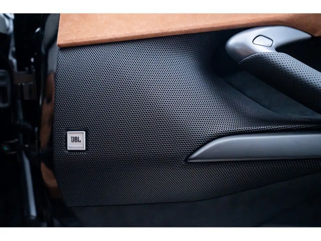 Ferrari 296 GTS >Low Mileage*LIFT*Shields*JBL*LEDs<