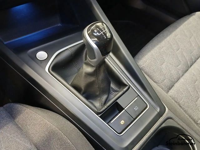 Volkswagen Golf Move