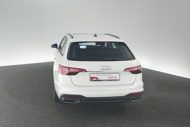 Audi A4 40 TFSI Avant S-Tronic
