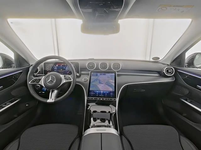 Mercedes-Benz C 200 AVANTGARDE Sedan