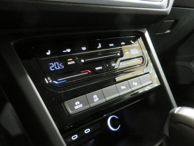 Volkswagen Touran 2.0 TDI DSG R-Line