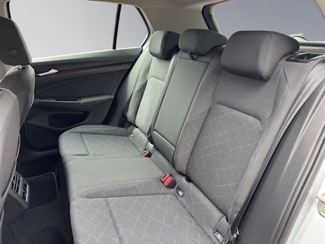 Volkswagen Golf 1.5 eTSI DSG Golf VIII Life