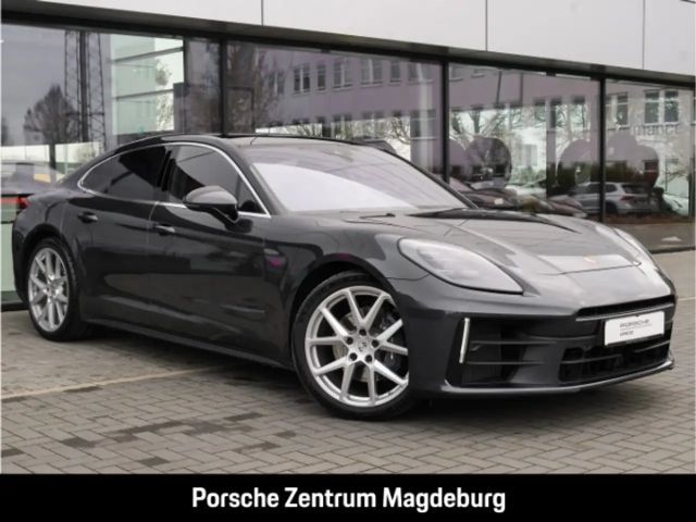 Porsche Panamera 4