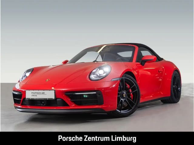 Porsche 992 4 Cabrio Carrera GTS