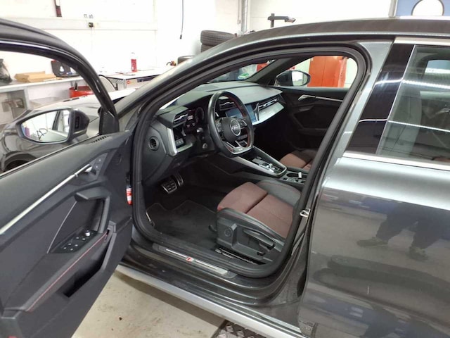 Audi S3 Quattro S-Tronic Sedan