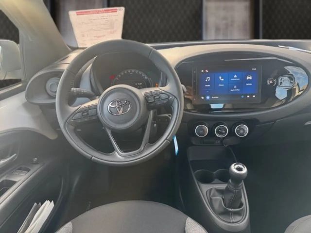 Toyota Aygo X Play
