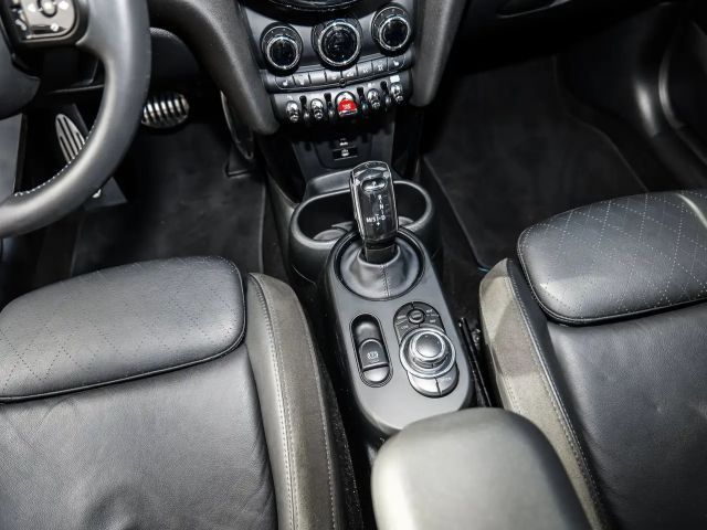 MINI John Cooper Works HUD PANO ACC RFK NAVI LED DAB