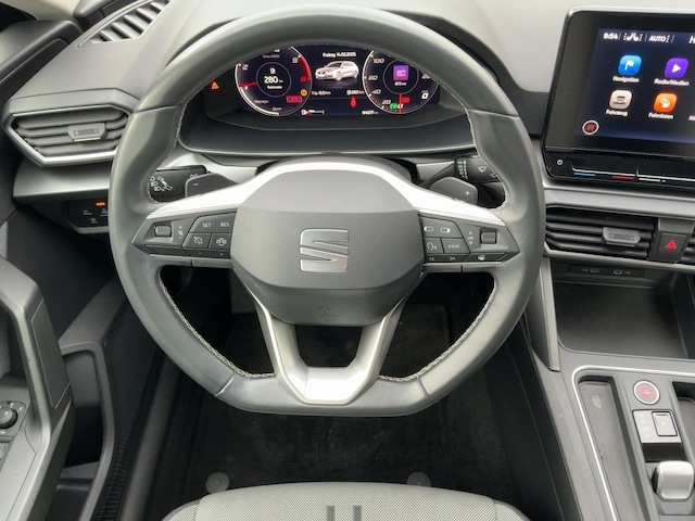 Seat Leon 2.0 TDI DSG Sportstourer Style