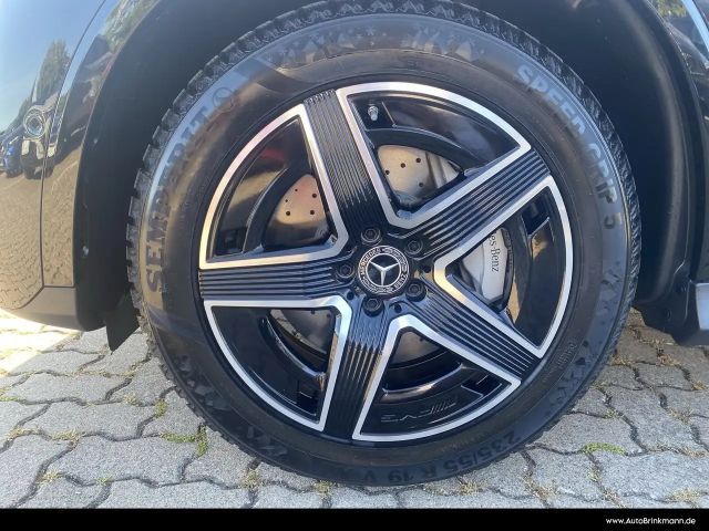 Mercedes-Benz GLC 220 4MATIC AMG Line GLC 220 d