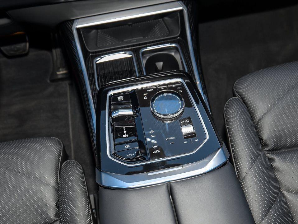 BMW 740 740d Sedan xDrive