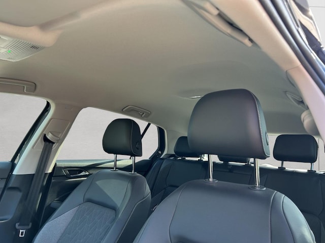 Volkswagen Golf 1.5 TSI Plus