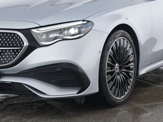Mercedes-Benz E 220 AMG Line E 220 d Sedan