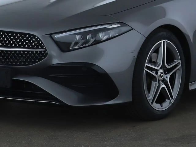 Mercedes-Benz A 200 AMG Line