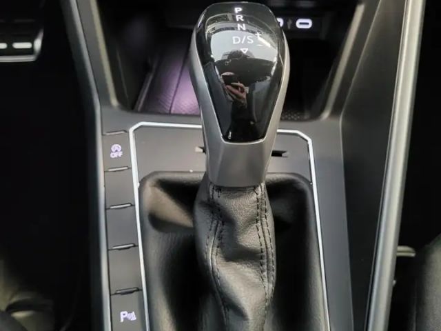 Volkswagen Taigo DSG R-Line Style