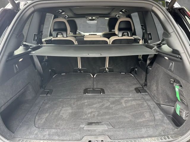 Volvo XC90 AWD Dark Plus T8