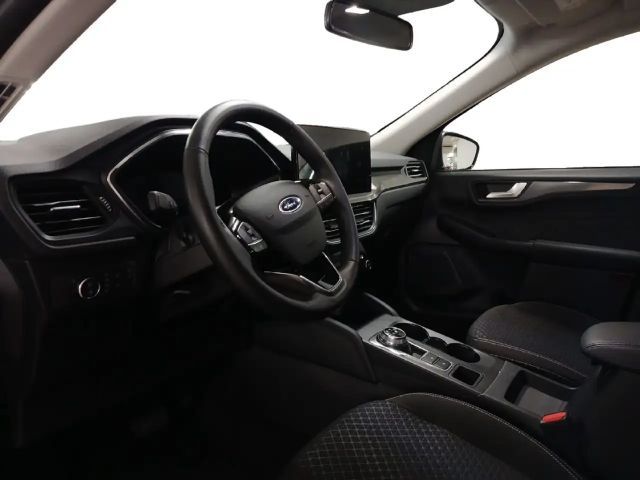 Ford Kuga Hybrid Titanium