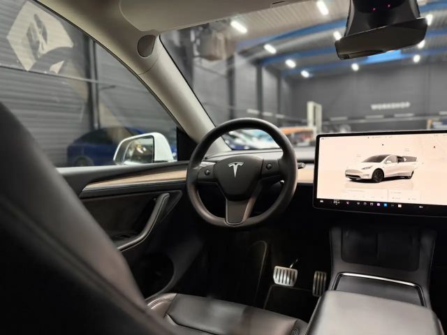 Tesla Model Y Performance