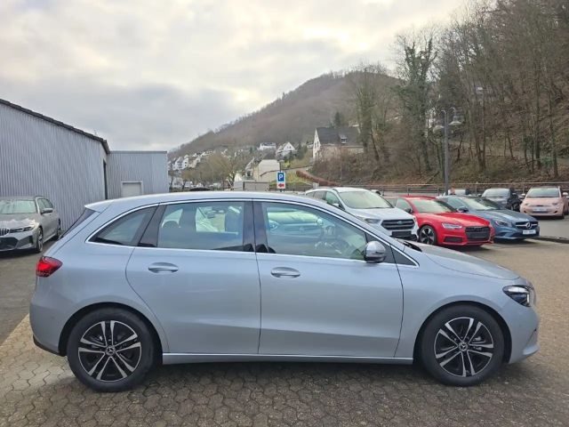 Mercedes-Benz B 200 Progressive