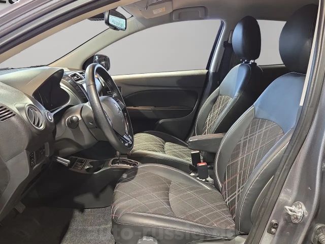 Mitsubishi Space Star Star