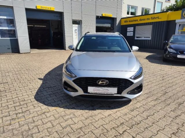 Hyundai i30 cw 1.0T-GDI DCT Teilleder,LED,Nav