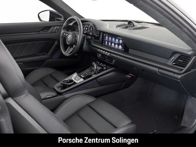 Porsche 992 4 Carrera Coupé GTS