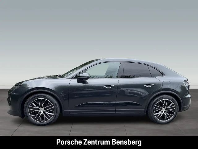 Porsche Macan Electric