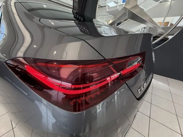 Mercedes-Benz CLA 200 AMG Line CLA 200 d Coupé