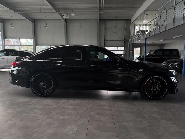 Mercedes-Benz E 53 AMG AMG Line Sedan