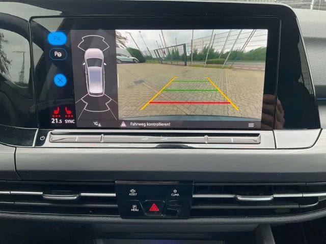 Volkswagen Golf 1.5 eTSI DSG Golf VIII Style