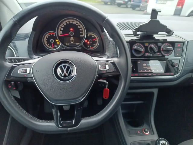 Volkswagen up! Move Move up!