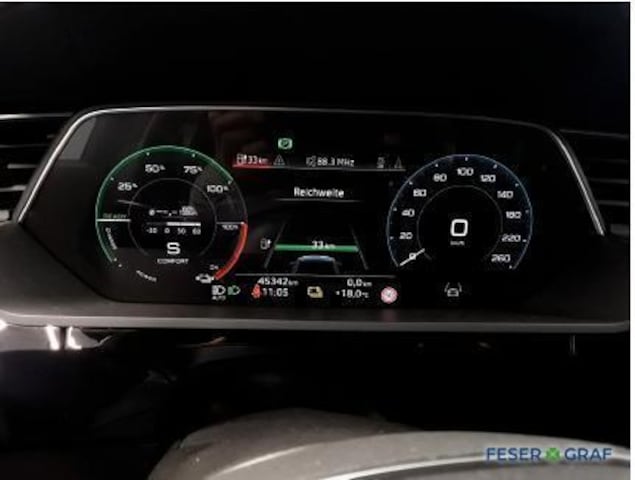 Audi Q8 e-tron 50 Quattro S-Line Sportback