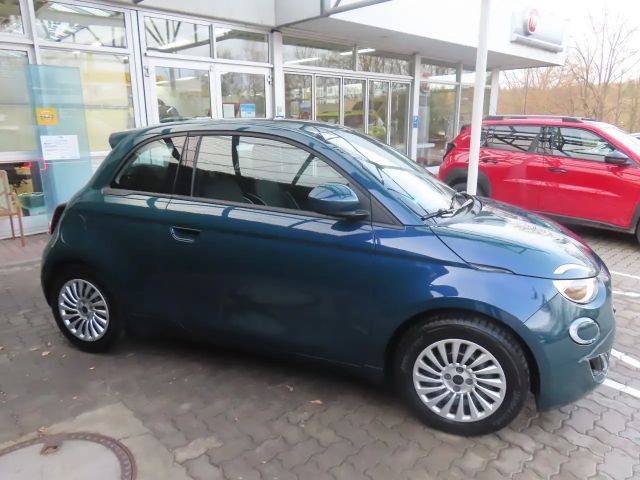 Fiat 500e Base 42kWh *Sitzheizung+PDC V/H+Kamera H*