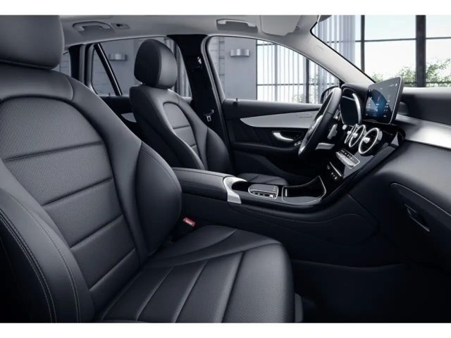 Mercedes-Benz GLC 300 4MATIC AMG Line