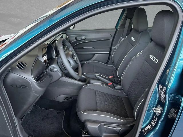 Fiat 600e #APPLE&ANDROID #PDC #KLIMA #LED