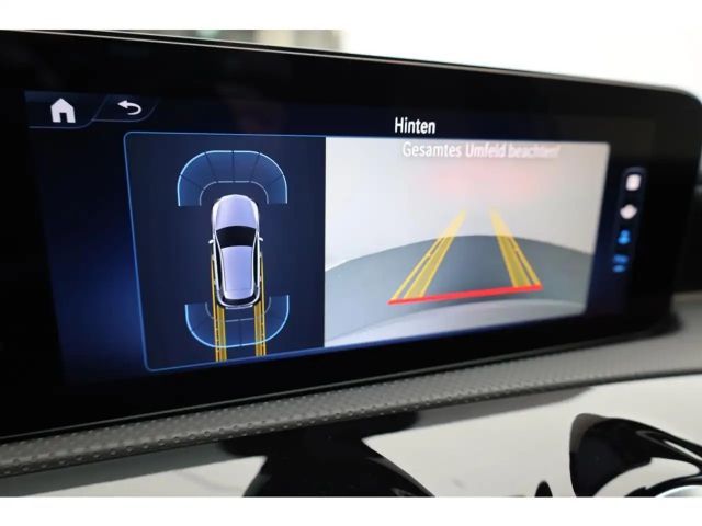 Mercedes-Benz A 180 AMG Line