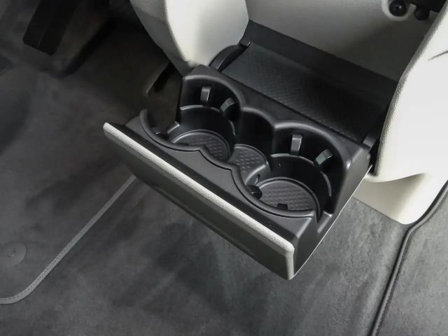 Volkswagen Multivan 2.0 TDI DSG Life T7