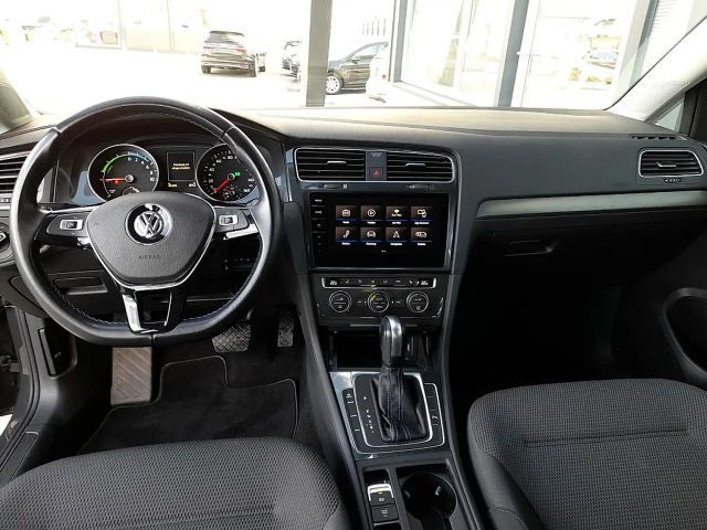 Volkswagen Golf Golf VII e-Golf