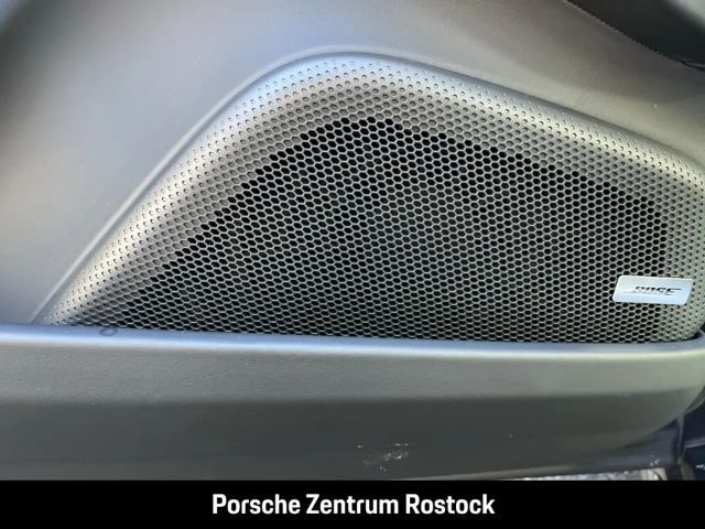 Porsche Panamera 4 E-Hybrid