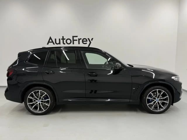 BMW X3 xDrive30e