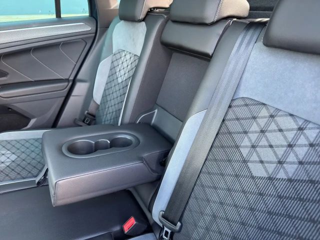 Volkswagen Tiguan 1.5 TSI DSG IQ.Drive R-Line