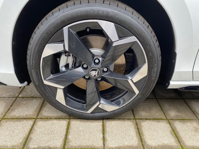 Skoda Superb Combi Sportline iV