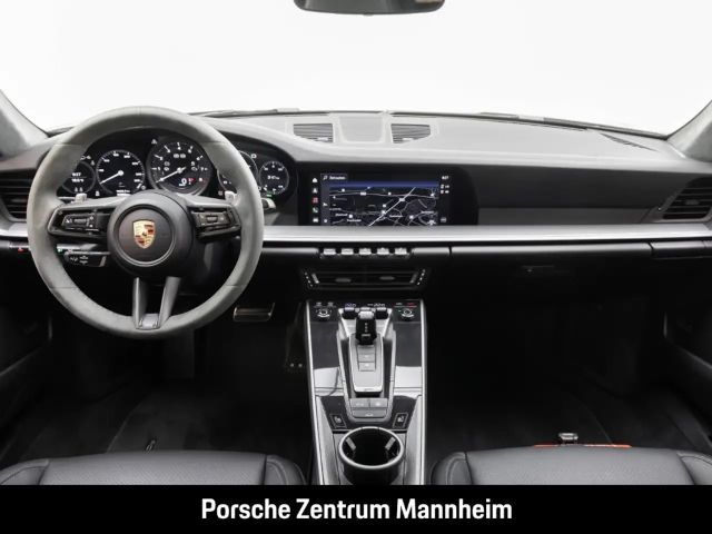 Porsche 992 Carrera Coupé