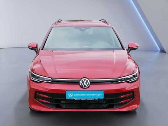 Volkswagen Golf 1.5 TSI Life Variant