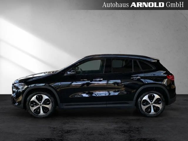 Mercedes-Benz GLA 200 GLA 200 d Progressive