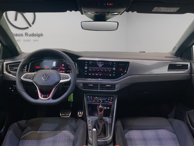 Volkswagen Polo 2.0 TSI DSG