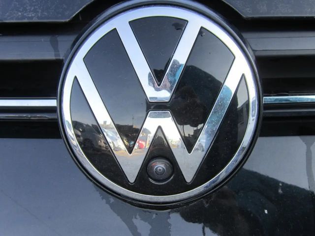 Volkswagen Passat 1.5 eTSI Business Variant