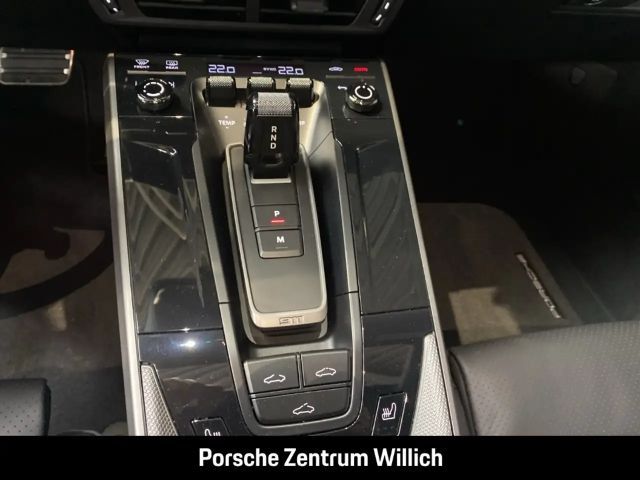 Porsche 992 Carrera Coupé