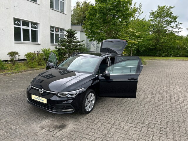 Volkswagen Golf 2.0 TSI DSG Style Variant