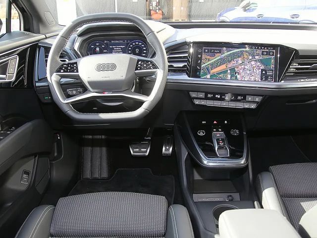 Audi Q4 e-tron S-Line